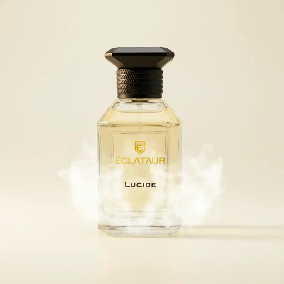 ÉCLATAUR LUCIDE citrus fragrance perfume bottle, matte black cap with gold detail